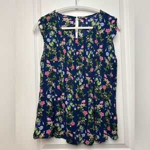 Old Navy Flutter Sleeve Pintuck Blue Floral Blouse